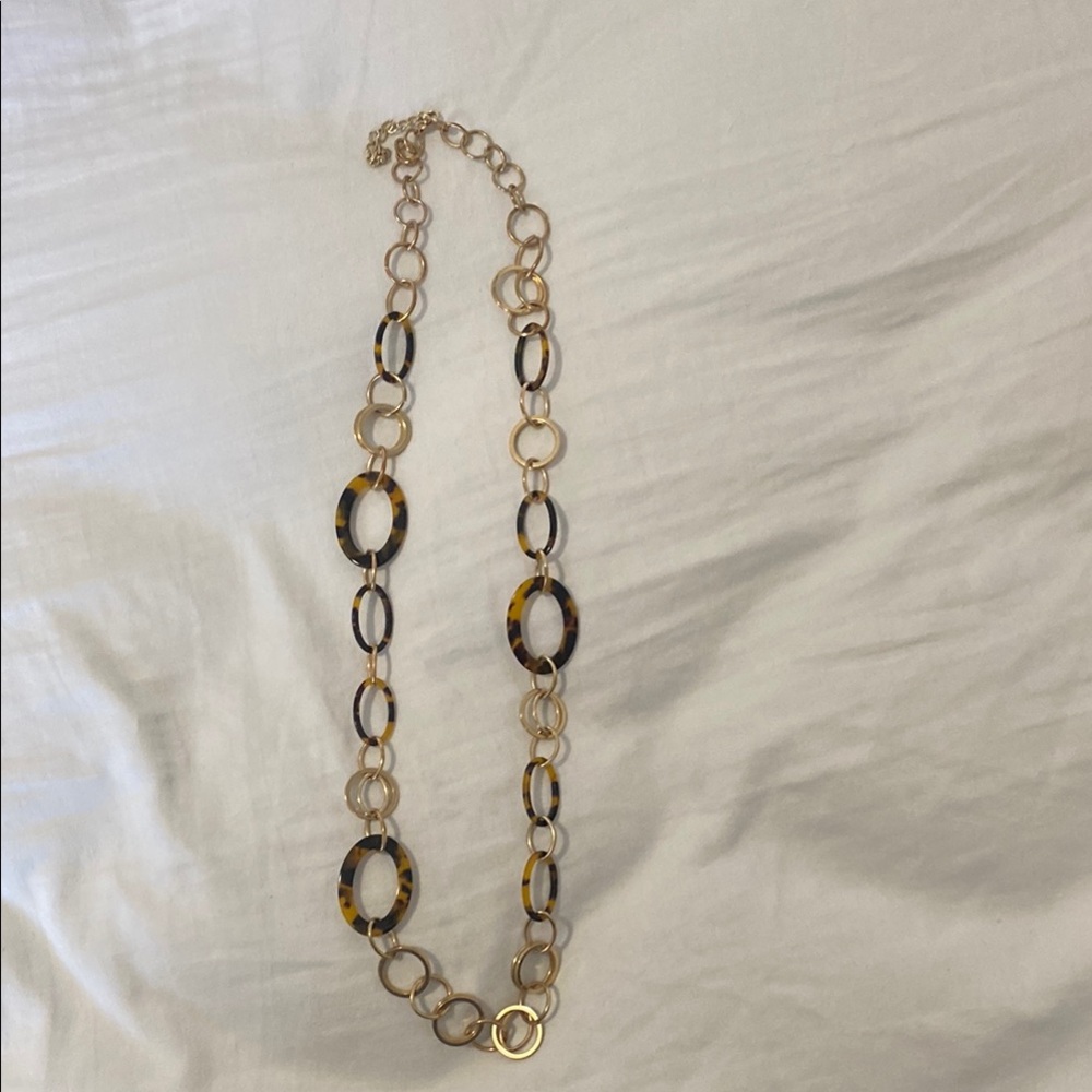 Vintage Elegant Tortoiseshell and Gold Tone Chain Necklace